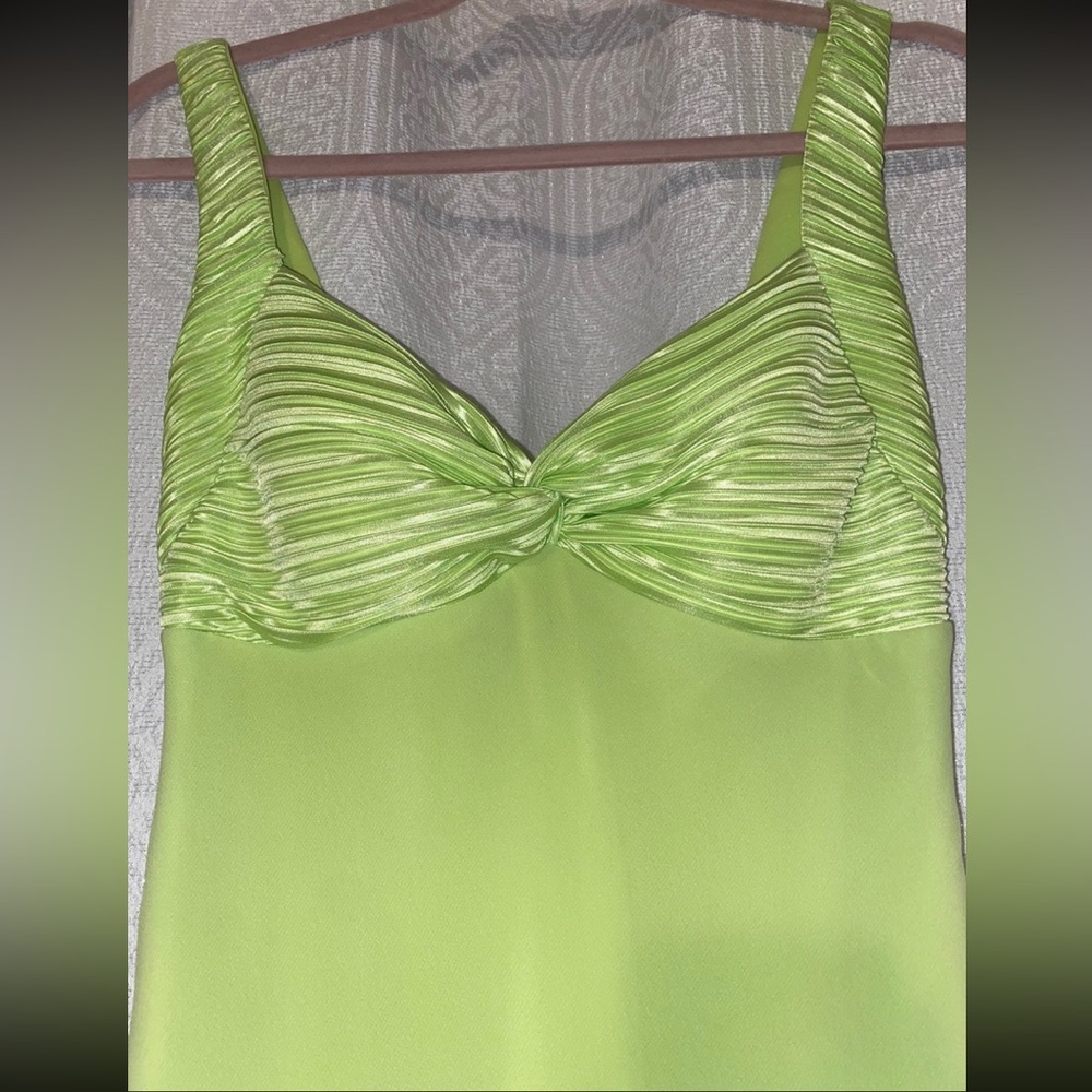 Mini dress - Picture 3 of 5